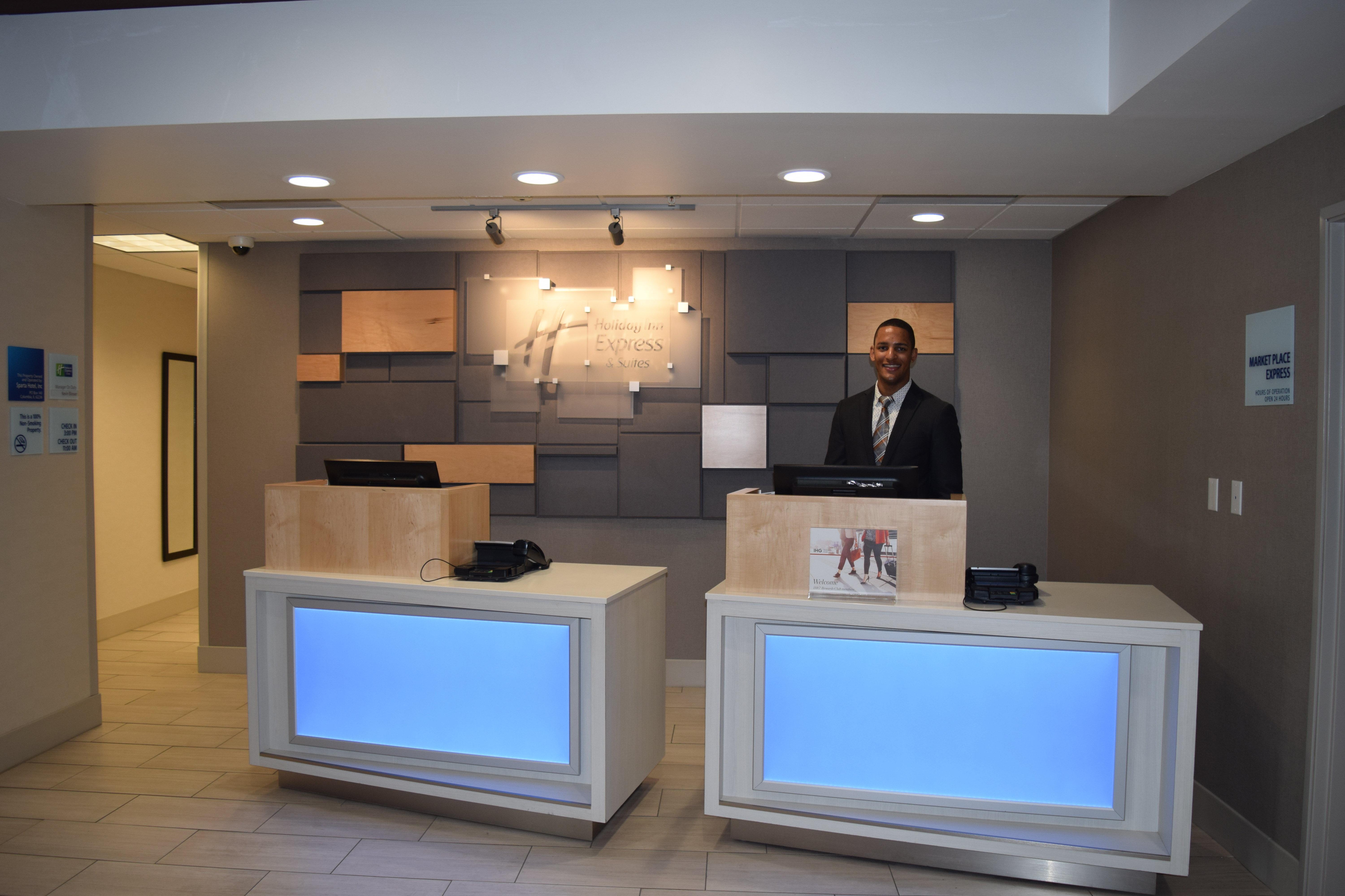 Holiday Inn Express & Suites Sparta Экстерьер фото