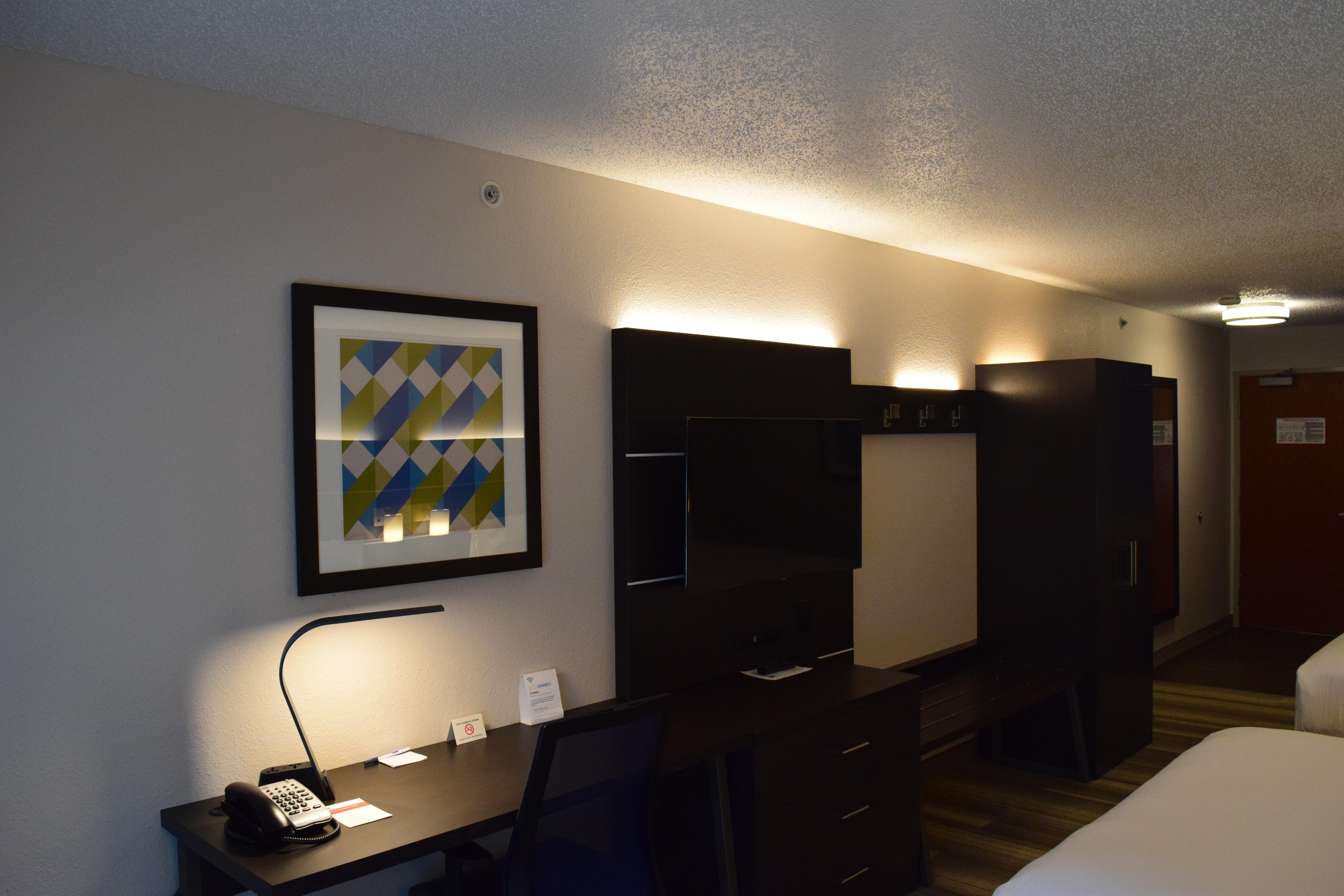 Holiday Inn Express & Suites Sparta Экстерьер фото