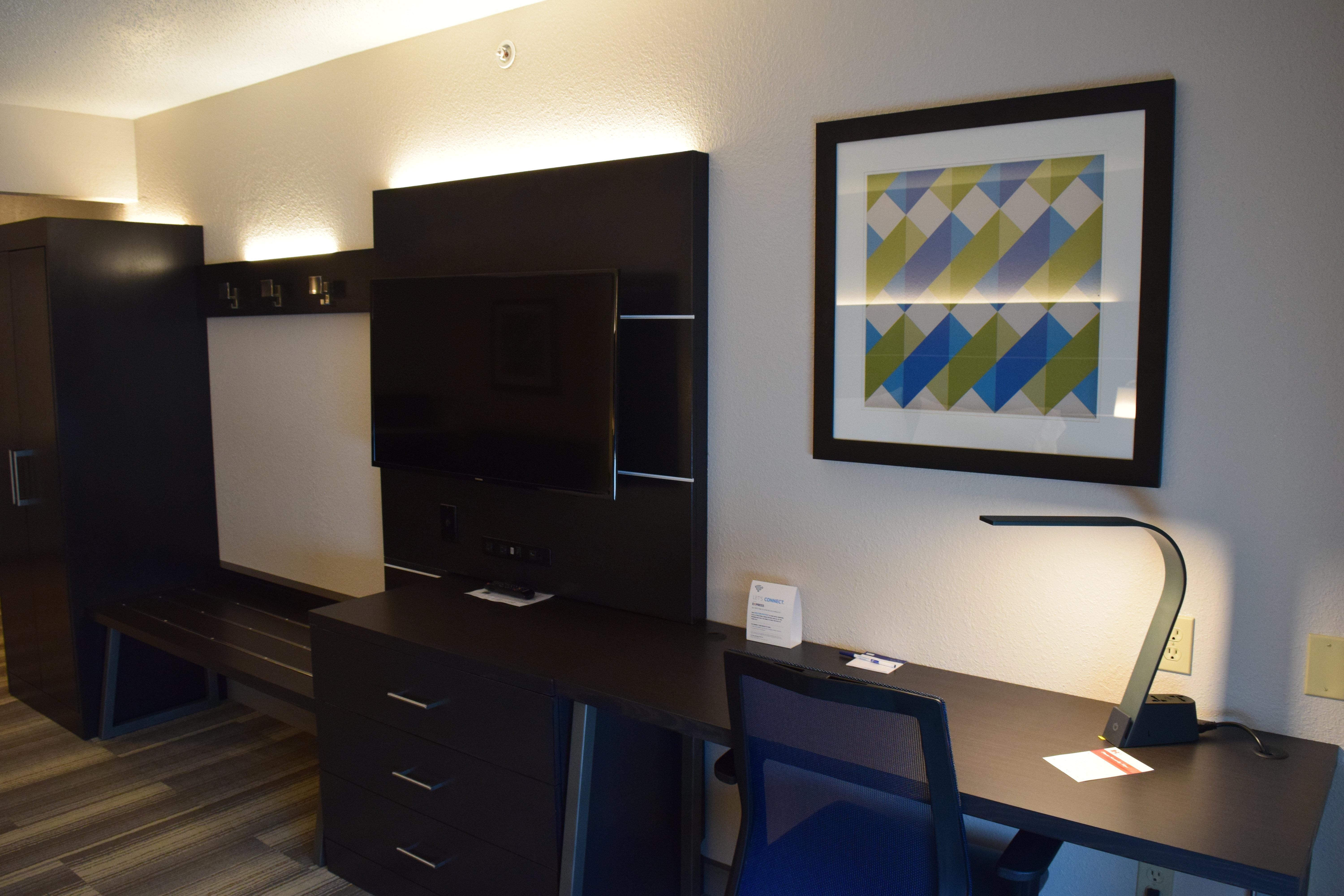 Holiday Inn Express & Suites Sparta Экстерьер фото